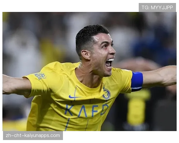 利雅得胜利主场大胜,C罗贡献一传一射,利雅得足球